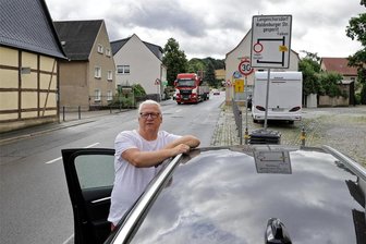 Von Waldenburg nach Hohenstein: Wie man am besten die gesperrte B 180 umfährt - Reporter Stefan Stolp hat die Umleitungstrecken zwischen Waldenburg und Hohenstein-Ernstthal getestet.