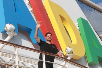 Von wegen Traumurlaub: Was ein Erzgebirger auf der Aida erlebt - Oliver Oettel aus Mildenau arbeitet als Spa-Trainer bei der Aida-Kreuzfahrtflotte.