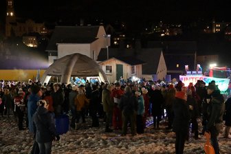 Von Wintermarkt bis Innernachtsparty: Was Besucher im Erzgebirge zwischen den Jahren erleben können - Eine Innernachtsparty steigt Sonntag in Wurzelrudis Skiarena in Eibenstock.