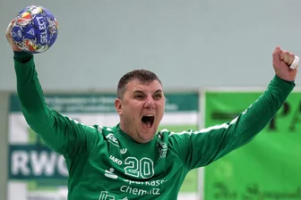 Vor ausverkauftem Haus: Warum der HC Glauchau/Meerane die Nervenschlacht im Abstiegskampf gewonnen hat - Torwart Ludek Kylisek gehörte beim HC Glauchau/Meerane zu den Erfolgsgaranten beim wichtigen Heimsieg gegen Einheit Plauen.