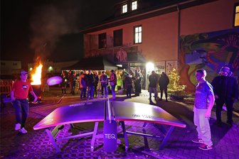 Vor dem EM-Viertelfinale geht es Glauchau um Teqball - Vor gut einem halben Jahr ist die Teqball-Platte im Jugendhaus H2 eingeweiht worden.