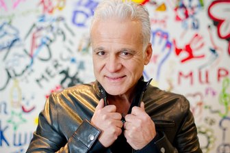„Vor der Tour müssen sieben Kilo runter“: Warum Sänger Nino de Angelo vor seinem Auftritt in Chemnitz eine Diät macht - Nino de Angelo lässt sich nicht abhalten: Trotz seiner Lungenkrankheit tourt der Rocker mit Open Air Konzerten durch Deutschland.
