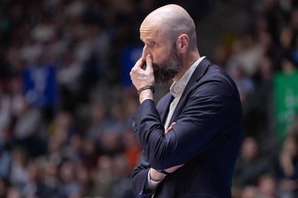 Vor Spiel gegen die Niners: Frankfurt tauscht den Trainer aus - Geert Hammink ist nicht mehr Trainer bei den Frankfurter Basketballern, die am Sonntag daheim gegen die Niners Chemnitz antreten.