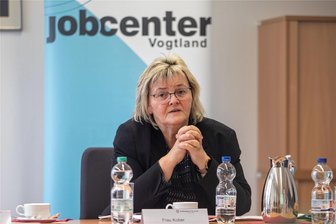 Vor welchen Herausforderungen Migranten auf dem Plauener Arbeitsmarkt stehen - Martina Kober, Geschäftsführerin des Jobcenters Vogtland, wirbt für eine bessere Willkommenskultur - auch in Plauen.