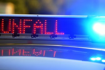 Vorfahrt missachtet: Unfall in Ellefeld - Bei einem Unfall in Ellefeld entstand am Samstag erheblicher Sachschaden.
