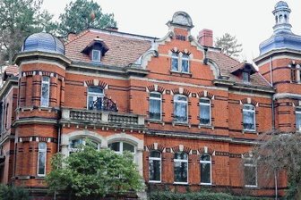Vorhaben mit vielen Fragezeichen versehen - Die Schmelzer-Villa entwickelt sich zum Bürgerhaus. 