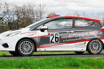 Vorjahressieger hängt wieder alle ab - Jan und Yvonne Horlbeck vom VMC Plauen gelang mit ihrem Ford Fiesta beim 10. Rallyesprint ein Klassensieg.