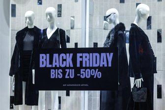 Vorsicht bei hohen Rabatten am Black Friday - Oft täuscht der Preisnachlass.