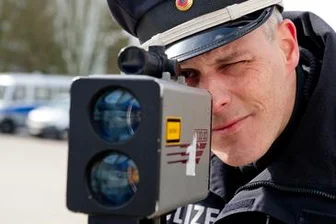 Vorsicht, Blitzer! -