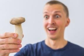 VORSICHT SATIRE: RÜCKBLICK AUF DIE WOCHE: Pilze, Pegel, Pandemie - Von den Vorzügen des Mangels - 