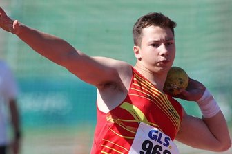 Vorwärts-Talente in starker Form - Kugelstoßer Shaun-Paul Fritzsche vom SV Vorwärts Zwickau konnte seine Jahresbestleistung um fast 50 Zentimeter verbessern.