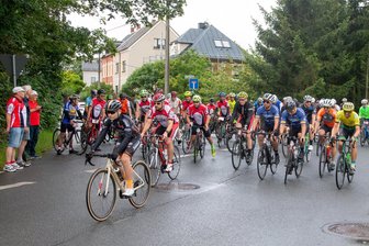 VRT Plauen mobilisiert deutschlandweit: Jubiläums-Radmarathon begeistert mit Traditionsstrecke - Über 107 Starter freute sich das Vogtländische Radsport-Team bei der 25. Auflage des Radmarathons zum Fichtelberg und zurück.