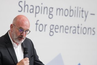 VW-Betriebsrat fordert EU-Quote für E-Ladestationen - Bernd Osterloh, Vorsitzender des Konzernbetriebsrates von Volkswagen.