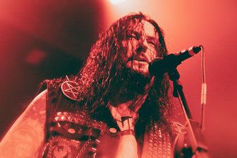 Wacken in Chemnitz: Verrücktes Mittelfeld, ungefährlicher Headliner! - Ungefährlich: Destruction-Frontmann Schmier.