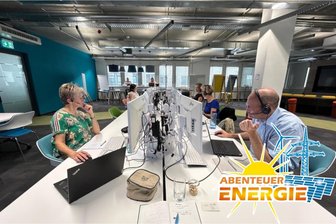 Wärmepumpe, Solar, Dämmung: Wie viele Fördermittel bekomme ich wofür? - Lotsentätigkeit im Förderdschungel: Mitarbeiter und Mitarbeiterinnen der SAB und der Saena beim „Freie Presse“-Telefonforum.