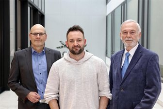 Wagenknecht-Partei will in den Zwickauer Kreistag – Reicht die Zeit? - Die BSW-Fraktion im aktuellen Zwickauer Stadtrat: Fraktionschef Bernd Rudolph, Martin Wieth und Thomas Koutzky (von links). Für alle Wahlen, bei denen die Partei 2024 antreten will, braucht sie Unterstützungsunterschriften. Doch noch liegen nicht einmal die Listen aus.