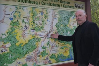 Wahl in Crinitzberg: Probleme bespricht er übern Gartenzaun - Steffen Pachan kandidiert am 12. Juni erneut für das Ehrenamt in der Großgemeinde Crinitzberg. An seinem Dorf schätzt er den Zusammenhalt. 