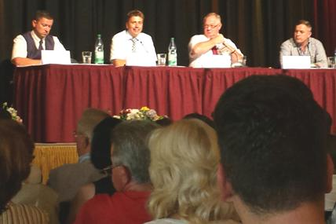 Wahlforum Frankenberg: Diskussion über Bürgerbeteiligung - Rico Walter-Bretschneider (von links), Redakteur Jan Leißner, Thomas Firmenich und Frank Urbanek beim Wahlforum der "Freien Presse".