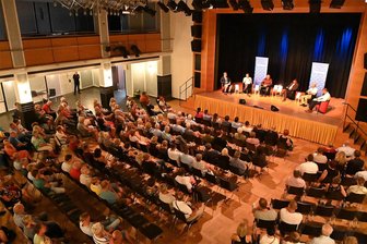 Wahlforum in Frankenberg: Diese Fragen hatten die Zuschauer an die Bürgermeister in spe - 260 Gäste verfolgten das Wahlforum der „Freien Presse“ zur Bürgermeisterwahl in Frankenberg am Dienstagabend im Kulturforum "Stadtpark".