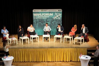 Wahlforum zur Landtagswahl Sachsen: Thema Bildung erhitzt die Gemüter im Stadtpark Frankenberg - Direktkandidaten aus dem Wahlkreis 18 kamen in Frankenberg zu einem Forum der Sächsischen Landeszentrale für politische Bildung zusammen.