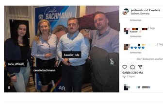 Wahlkampffeier mit Neonazis? – AfD-Abgeordnete Bachmann lässt sich mit Rechtsextremen ablichten - Drei Künstler, die zum Musik-Label NDS Records („Neuer Deutscher Standard“) gehören, teilten auf Instagram das Foto mit der AfD-Bundestagsabgeordneten Carolin Bachmann (2. v. l.)