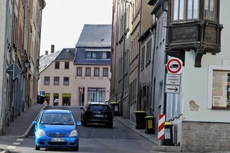 Waldenburg vor Mega-Sperrung: Zwei Bundesstraßen ein Vierteljahr zu - Über die Peniger Straße führen die B 175 und die B 180. Sie wird im nächsten Jahr voll gesperrt.