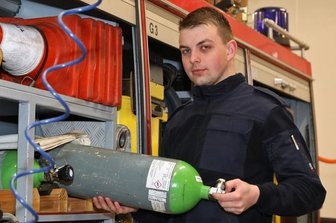 Waldenburgs Feuerwehr bekommt neues Auto -