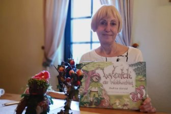 „Waldi Waldwichtel“ kommt in die Werdauer Tuchfabrik - Die Langenbernsdorferin Andrea Herold liest in der Tuchfabrik aus ihrem Waldwichtel-Buch.