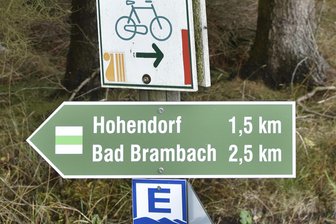 Wanderung über die Höhen des Vogtlands ins Böhmische - Die 14 Kilometer lange Strecke führt auch über Hohendorf.