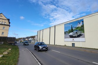 Warnstreiks im Erzgebirge werden bei Porsche Werkzeugbau fortgesetzt - Bei Porsche Werkzeugbau in Schwarzenberg soll am Dienstag gestreikt werden.
