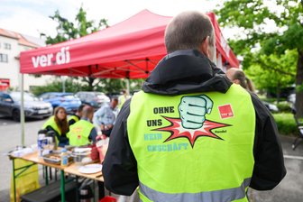 Warnstreiks im Handel – Verdi erhöht Druck auf Arbeitgeber - Verdi bestreikt den Einzelhandel erneut.