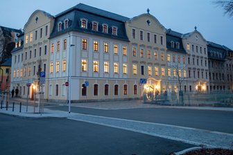 Warum das Areal vor der „Fabrik der Fäden“ in Plauen kein Hartenstein-Platz wird - Der neu gestaltete Platz vor der „Fabrik der Fäden“ sollte ursprünglich einen Namen erhalten.