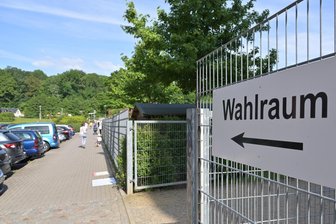 Warum der deutliche AfD-Sieg gar nicht so viel ändert: Vier Erkenntnisse aus der Zwickauer Stadtratswahl - Der Pfeil nach links gibt nicht wirklich die Richtung an, wohin sich die Zwickauer Stadtpolitik jetzt bewegt.