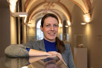 Warum der Kurort am Fichtelberg für sein Museum den Reset-Knopf drückt - Oberwiesenthals Tourismuschefin Daisy Richter sieht eine große Chance darin, die vielfältigen Ausstellungsstücke künftig moderner und vor allem abwechslungsreicher zu präsentieren.