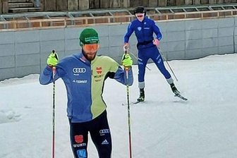 Warum der VSC Klingenthal für den Weltcup die Reißleine zieht - VSC-Kombinierer Nick Siegemund (vorn) beim Training.