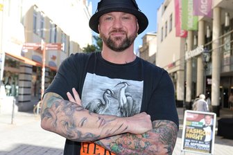 Warum der Zwickauer Star-Tätowierer Randy Engelhard Mode für Nackte macht - Die Kunst am Künstler: Für Randy Engelhard sind seine Tattoos ein wichtiges Stück seiner Selbst.