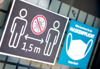 Warum die Aufhebung der Maskenpflicht nur von kurzer Dauer sein könnte - 