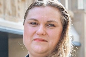Warum die Kreisbehörde immer mehr Geld ausgibt - Janina Pfau - Kreisrätin der Linken im Vogtlandkreis