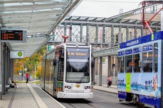 Warum die Plauener Straßenbahn zur Nacht der Museen am Freitag nicht öfters fährt - Die letzte Plauener Straßenbahn fährt in der Nacht von Freitag zu Samstag am Postplatz um 0.45 Uhr.