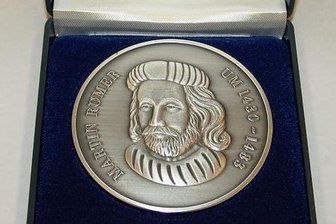 Warum ehrt die Stadt Zwickau so selten Frauen? - Martin-Römer-Medaille
