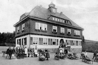 Warum ein Leipziger Verein beim Bethlehemstift einsteigen könnte - Der Erzgebirgshof Bethlehemstift um 1910. 