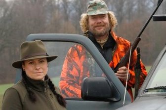 Warum eine Frau die Jagd zu ihrem Hobby gemacht hat - Manja Maurer hilft hin und wieder bei der Jagd im Gersdorfer Revier von Marko Pfeiffer.