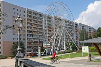 Warum es erneut kein Riesenrad zum Zwickauer Stadtfest gibt - Das Riesenrad stand zuletzt 2018 im Muldeparadies. Der Wunsch, es wieder aufzustellen, war vorhanden.