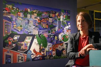 Warum es im Chemnitzer Archäologiemuseum nur so von Tieren wimmelt - Die Grafikerin Stephanie Brittnacher hat das Wimmelbild "Tiere in der Stadt" für das Archäologiemuseum digital am Computer gezeichnet.