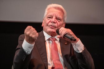 Warum Ex-Bundespräsident Gauck für Plauen eine Liebeserklärung parat hat - „Ich habe eine Herzensbindung an diese Stadt“, sagte Joachim Gauck über Plauen.