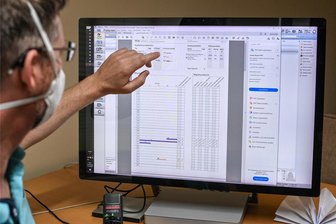 Warum finden viele Sachsen keinen Hausarzt, Doktor Ostendorf? - Die elektronische Patientenakte und das E-Rezept sind noch keine Erleichterung für den Arzt. Sie scheitern zu oft an technischen Problemen und sind Zeitfresser im täglichen Praxisbetrieb.