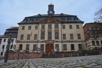 Warum in Burgstädt wieder Bauland frei ist - Im Burgstädter Rathaus muss neu über städtische Baufläche nachgedacht werden.
