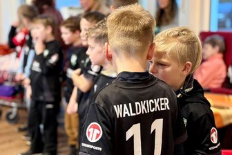 Warum junge Fußballer aus dem Erzgebirge unbedingt Waldkicker werden wollen - Die Waldkicker des Neustädtler SV sammeln fleißig Punkte, um ins große Finale einzuziehen. Bei der Kampagne machen 50 Vereine aus ganz Deutschland mit.