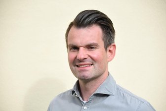 Warum Markneukirchens neuer Bürgermeister schon den Spitznamen "Maratoni" trägt - Toni Meinel - Bürgermeister der Stadt Markneukirchen