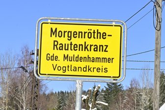 Warum Muldenhammer neue Ortsschilder erhalten soll - Auf die 21 Ortseingangsschilder Muldenhammers soll der Zusatz „Erholungsort“.